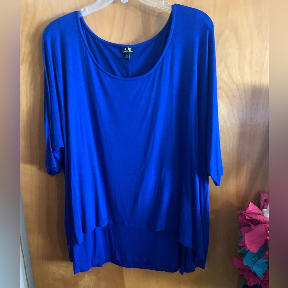 Cute two layer top.